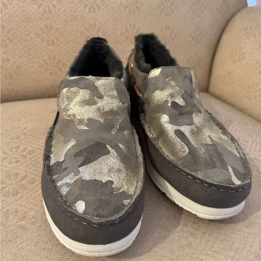 Sperry Camouflage Flats - Gray and Black